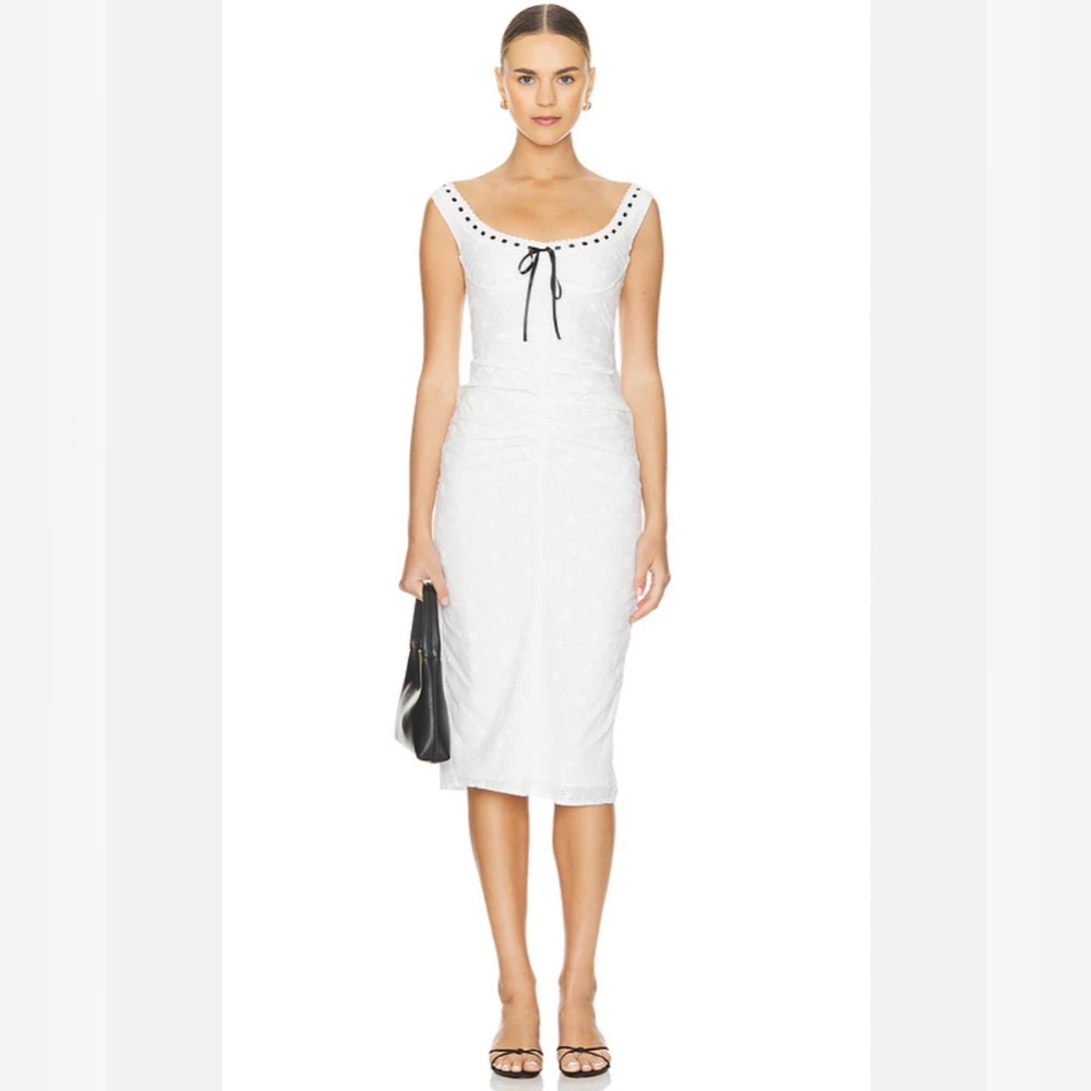 Carmen Midi Dress in White MAJORELLE